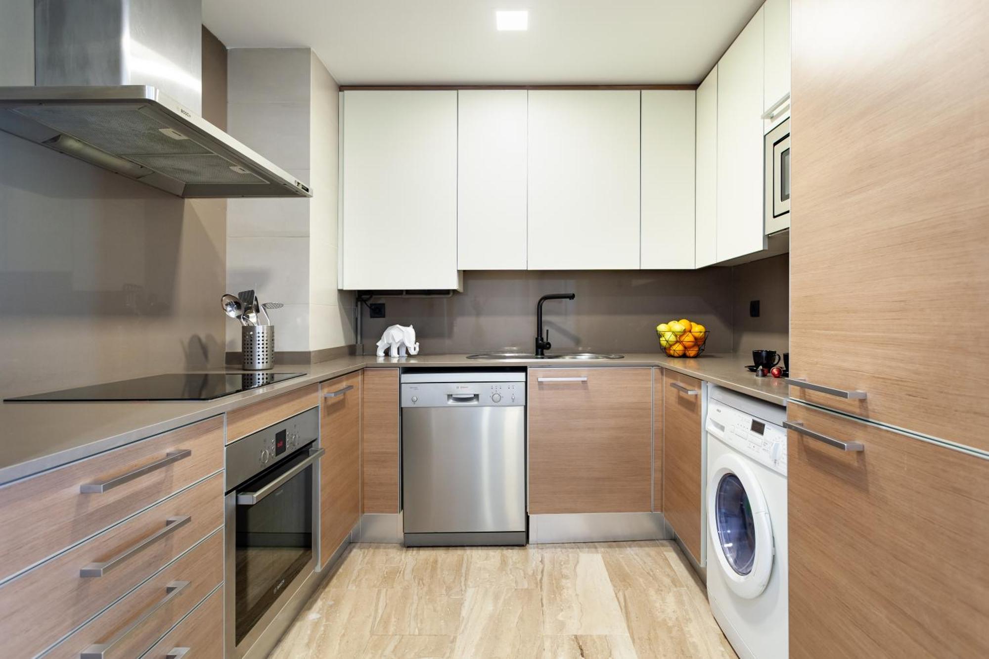 Cozy Apartment II - Les Corts บาร์เซโลนา ภายนอก รูปภาพ